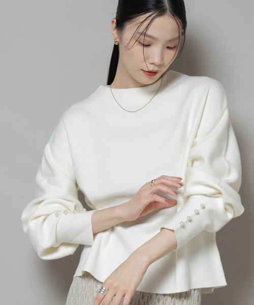 NANO universe（ナノユニバース）の「ミラノリブパールニットプルオーバー（ニット/セーター・レディース・グレー/オフホワイト/ネイビー・FREE）」の2枚目の写真