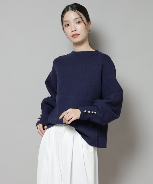 NANO universe（ナノユニバース）の「ミラノリブパールニットプルオーバー（ニット/セーター・レディース・グレー/オフホワイト/ネイビー・FREE）」の7枚目の写真