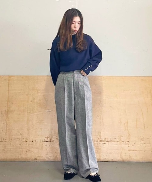 NANO universe（ナノユニバース）の「ミラノリブパールニットプルオーバー（ニット/セーター・レディース・グレー/オフホワイト/ネイビー・FREE）」の4枚目の写真