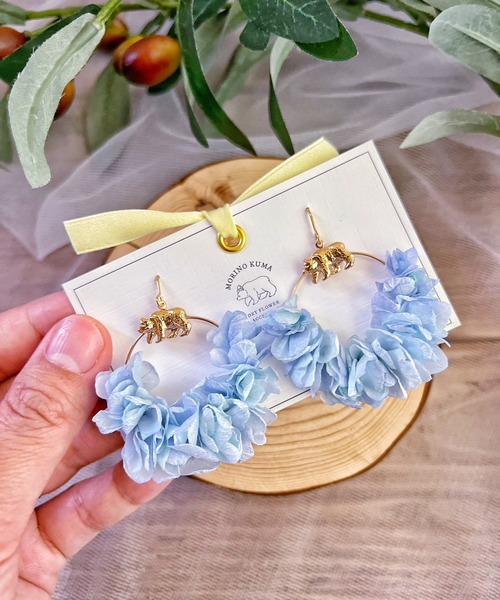 セール】推しカラー フリル風あじさいドライフラワーリースピアス