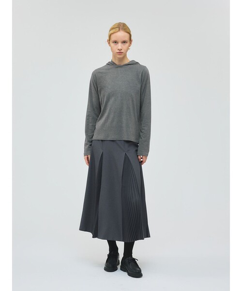 mizuiroind(ミズイロインド)の「mizuiro ind スリーレイヤードフード付きプルオーバー(Tシャツ/カットソー・レディース・グレー/アイボリー/ブラック/ネイビー/ブラウン・FREE)」の15枚目の写真