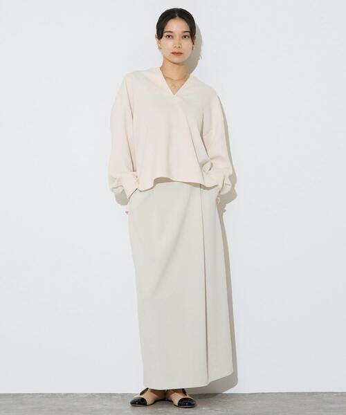 Liesse（リエス）の「【定番】タックタイトスカート（スカート・レディース・アイボリー/ブラック/ブラウン・2/3）」の14枚目の写真