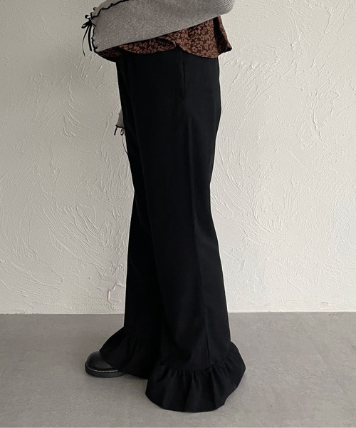 kutir（クティール）の「コーデュロイフリルフレアパンツ（その他パンツ・レディース・ブラック/アイボリー/オレンジ/ブラウン・FREE）」の10枚目の写真