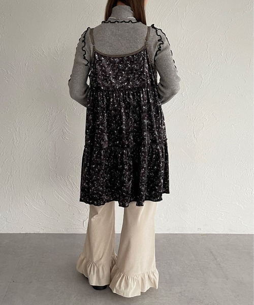 kutir（クティール）の「コーデュロイフリルフレアパンツ（その他パンツ・レディース・ブラック/アイボリー/オレンジ/ブラウン・FREE）」の9枚目の写真