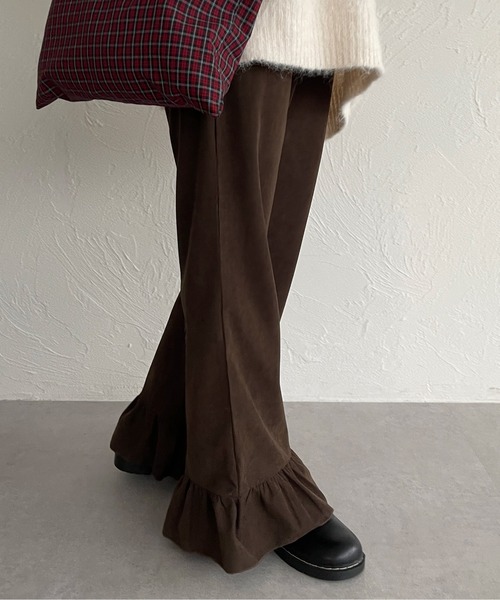 kutir（クティール）の「コーデュロイフリルフレアパンツ（その他パンツ・レディース・ブラック/アイボリー/オレンジ/ブラウン・FREE）」の17枚目の写真