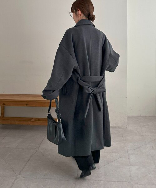 見た目以上の軽さ/ユニセックス】中空糸ベルテッドロングコート