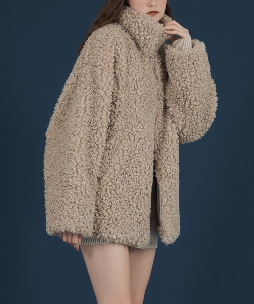 Mili affinity（ミリアフィニティー）の「プードルボアオーバーサイズダブルジップブルゾン（ブルゾン・レディース・ブラック/ベージュ/チャコール/ブラウン・FREE）」の16枚目の写真