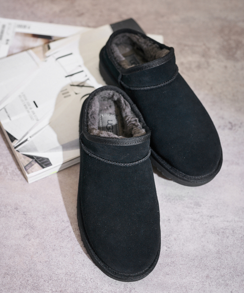 フレームワーク　新品未使用CLASSIC SLIPPER 25cm UGG FRAMeWORK フレームワーク UGG CLASSIC SLIPPER 25 - メルカリ