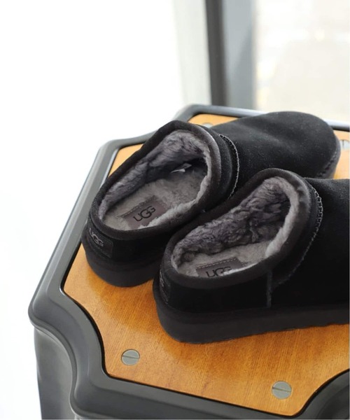 FRAMeWORK(フレームワーク)の「≪追加≫UGG/アグ CLASSIC SLIPPER 3(その他シューズ・レディース・ベージュ系その他/ブラック・22cm/23cm/24cm/25cm)」の19枚目の写真