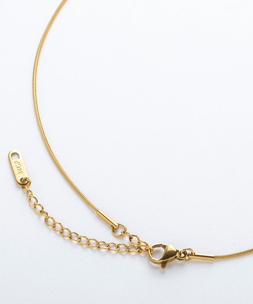 AJUGA.（アジュガ）の「ホースシューネックレス（ネックレス・レディース・ゴールド・ONE SIZE）」の5枚目の写真