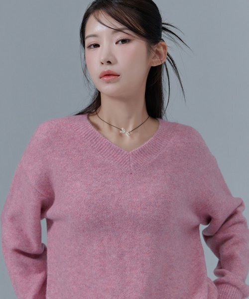 CHASECULT(チェイスカルト)の「レディース ボカシ Vネック スウェット-CFRG5273D0P(ニット/セーター・レディース・PINK・85/90)」の3枚目の写真
