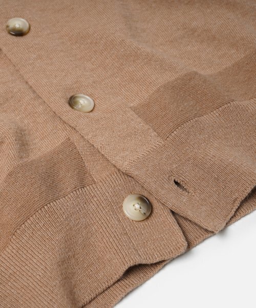 FRIZMWORKS(フリズムワークス)の「AIRLY HALF KNIT CARDIGAN _ LATTE(カーディガン/ボレロ・レディース・その他・LARGE/X-LARGE)」の5枚目の写真