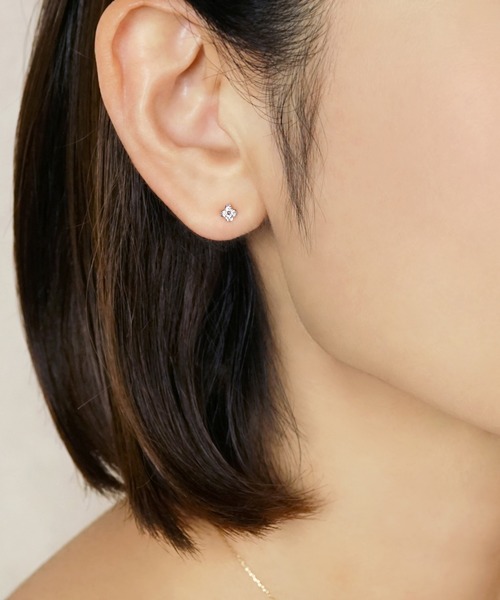 TAKE-UP（テイクアップ）の「[ セカンドピアス] Pt ダイヤモンドピアス0.08ct（ピアス（両耳用）・レディース・プラチナム・FREE）」の3枚目の写真