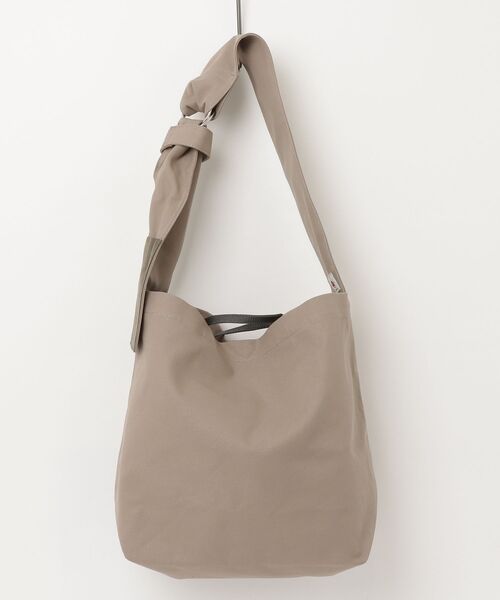 yorozu（ヨロズ）の「yorozu JP CANVAS SASH SHOULDER NO2 ARCHIVE EDITION (111Y101)（ショルダーバッグ・メンズ・カーキ/グレー系その他・FREE）」の7枚目の写真