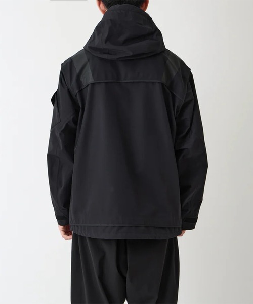 ホワイトマウンテニアリング　ゴアテックス　マウンテンパーカー　L WHITE MOUNTAINEERING（ホワイトマウンテニアリング） マウンテン