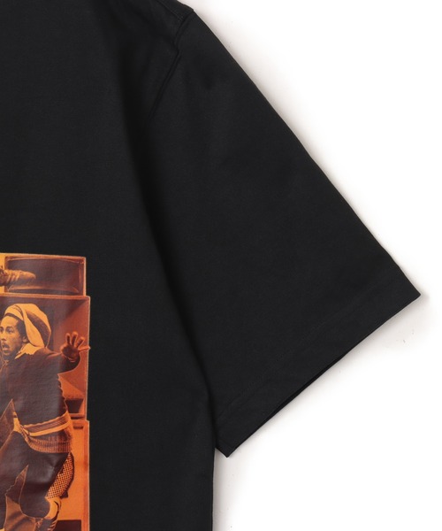 adidas(アディダス)の「adidas Bob Marley ORIGINALS T-Shirt / アディダス ボブ マーリー オリジナルス T-シャツ(Tシャツ/カットソー・メンズ・ブラック・3XL/XXL/XL/L/M/S)」の4枚目の写真