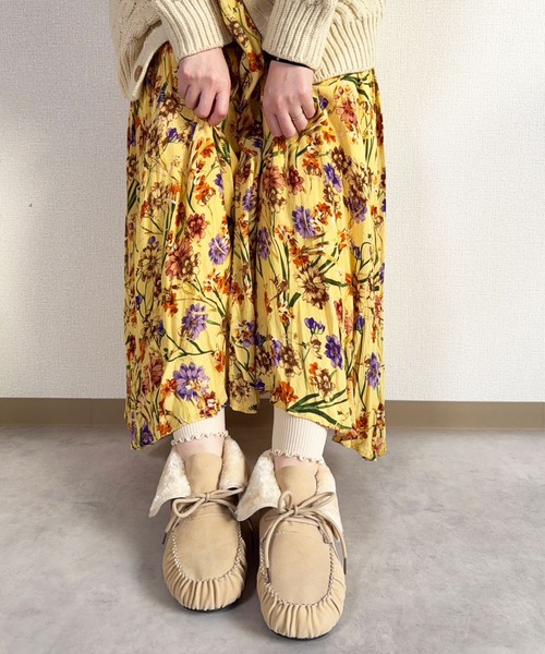 lus.(ラスドット)の「lus. ファーモカシンショートブーツ(ブーツ・レディース・キャメル/ベージュ・S/M/L/LL)」の3枚目の写真