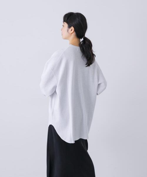 かぐれ（カグレ）の「サーマルクルーネックプルオーバー（Tシャツ/カットソー・レディース・ライトグレー/ブラック・FREE）」の4枚目の写真