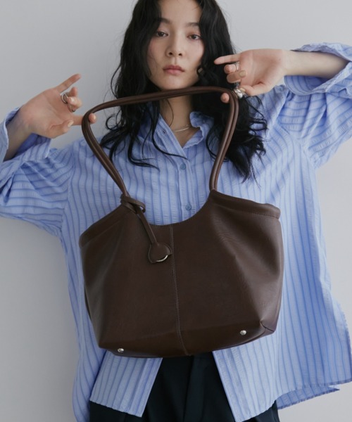 Aunt Marie's(アントマリーズ)の「【リニューアル】ロングショルダートートバッグ/ポーチ付き(トートバッグ・レディース・ブラウン/ブラック・FREE)」の13枚目の写真