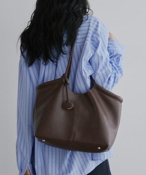 Aunt Marie's(アントマリーズ)の「【リニューアル】ロングショルダートートバッグ/ポーチ付き(トートバッグ・レディース・ブラウン/ブラック・FREE)」の10枚目の写真