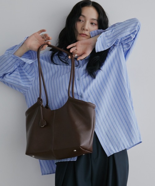 Aunt Marie's(アントマリーズ)の「【リニューアル】ロングショルダートートバッグ/ポーチ付き(トートバッグ・レディース・ブラウン/ブラック・FREE)」の15枚目の写真