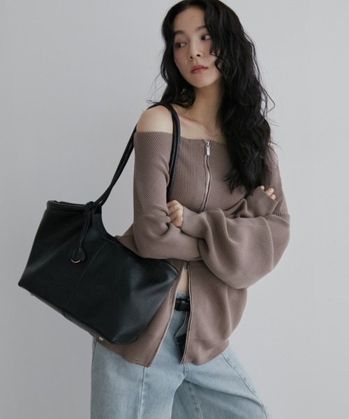 Aunt Marie's(アントマリーズ)の「【リニューアル】ロングショルダートートバッグ/ポーチ付き(トートバッグ・レディース・ブラウン/ブラック・FREE)」の8枚目の写真