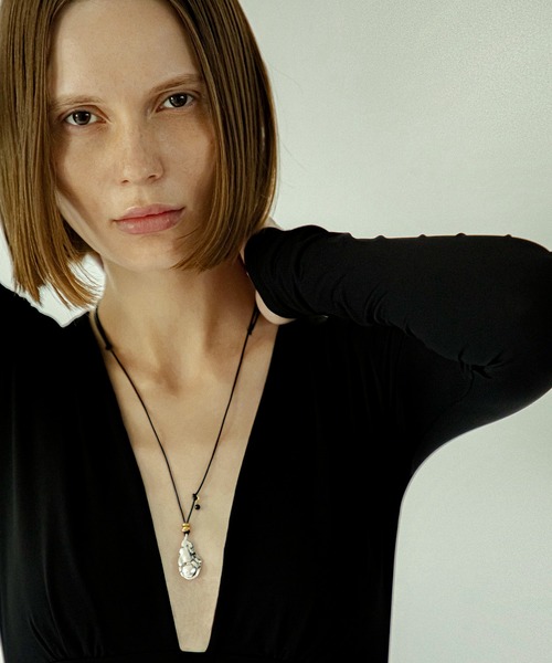 LAPUIS(ラピュイ)の「LAPUIS(ラピュイ) Oyster cord necklace(ネックレス・レディース・マルチ・FREE)」の7枚目の写真