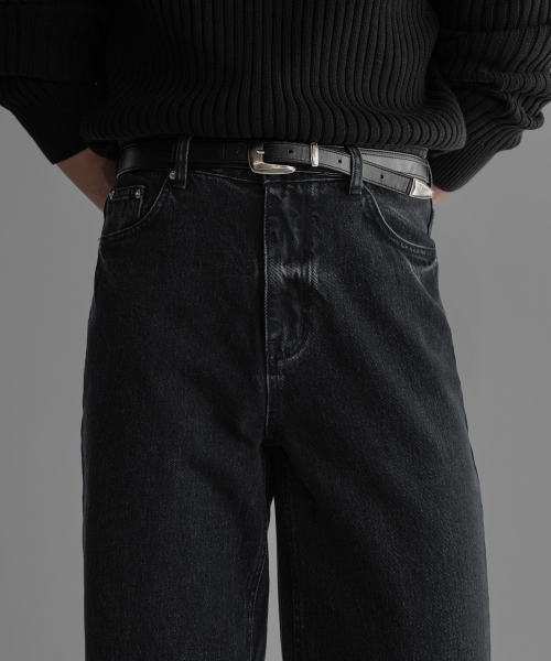 BOWLOW PRODUCT(バウロープロダクト)の「コンデニムブラックウォッシュドセミフレアパンツ(デニムパンツ・メンズ・その他・LARGE/X-LARGE/MEDIUM)」の10枚目の写真