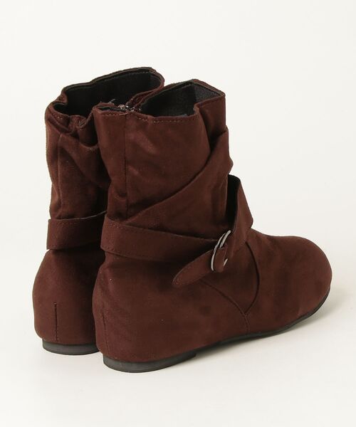 Vini（ヴィニ）の「スエードタッチ ルーズシルエット ショートブーツ（ブーツ・レディース・ダークブラウン/ブラック/グレー・MEDIUM）」の4枚目の写真