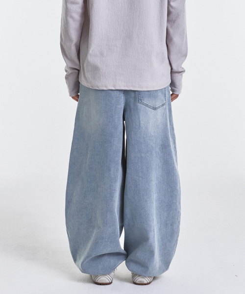 KICHUL(キチョル)の「Denim sweat balloon pants (light blue)(デニムパンツ・メンズ・その他・X-SMALL/SMALL/MEDIUM/LARGE)」の3枚目の写真