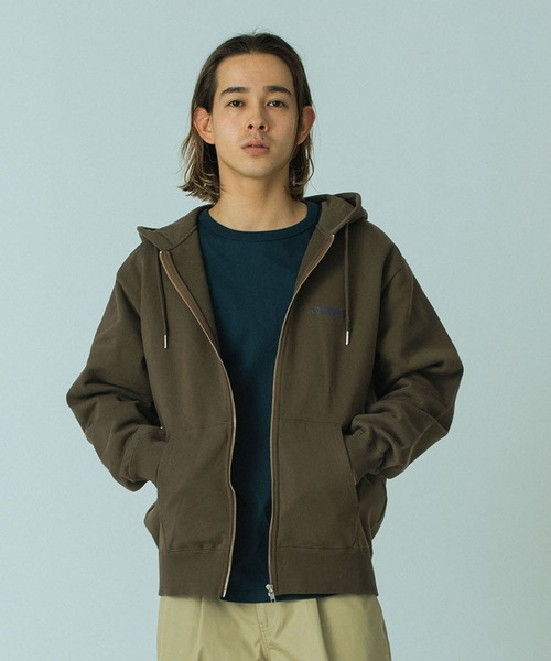 SILAS（サイラス）の「LOGO ZIP SWEAT HOODIE（パーカー・メンズ・アッシュ/ブラック/ブラウン/グリーン・M/L/XL）」の3枚目の写真