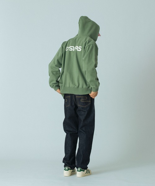 SILAS(サイラス)の「LOGO ZIP SWEAT HOODIE(パーカー・メンズ・アッシュ/ブラック/ブラウン/グリーン・M/L/XL)」の17枚目の写真