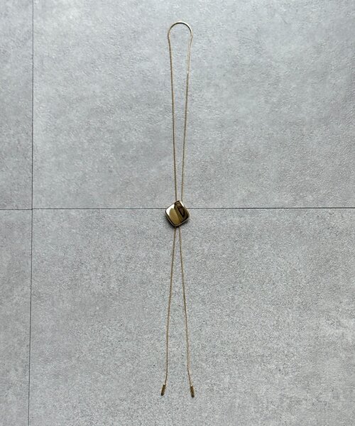 Thevon(ゼボン)の「【heilly】ニュアンスモチーフループタイ(リング・レディース・ゴールド/ゴールド系その他/ゴールド系その他2・FREE)」の4枚目の写真