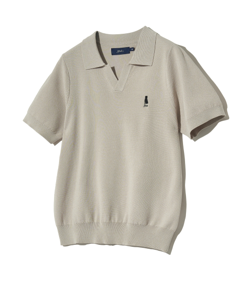 YALE(イェール)の「ウィメンズコンフォートクールスリットネックポロニットグリーンベージュ(Tシャツ/カットソー・レディース・その他・SMALL/MEDIUM/LARGE)」の1枚目の写真