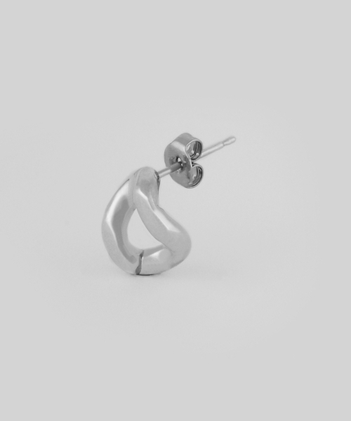 QUARQOR（クォルコア）の「#7715 silver92.5 EARRING（ピアス（両耳用）・レディース・その他・FREE）」の3枚目の写真