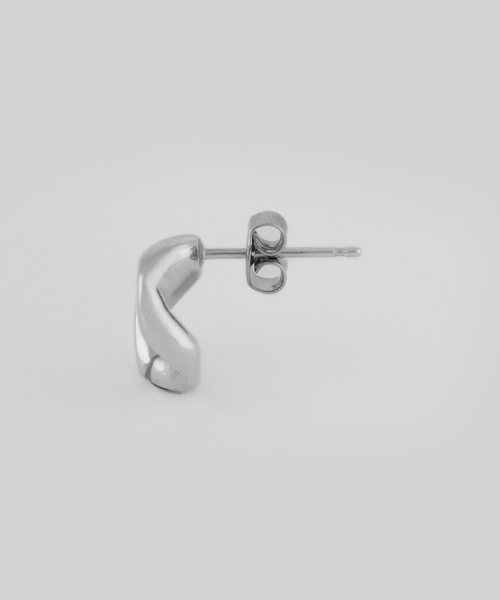 QUARQOR（クォルコア）の「#7715 silver92.5 EARRING（ピアス（両耳用）・レディース・その他・FREE）」の4枚目の写真