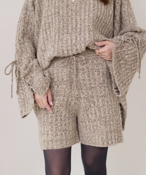 apres jour clair(アプレジュールクレア)の「【apres jour clair】【セットアップ可能】メランジニットショートパンツ(その他パンツ・レディース・アイボリー/チャコールグレー/ベージュ・X-LARGE/フリー)」の2枚目の写真