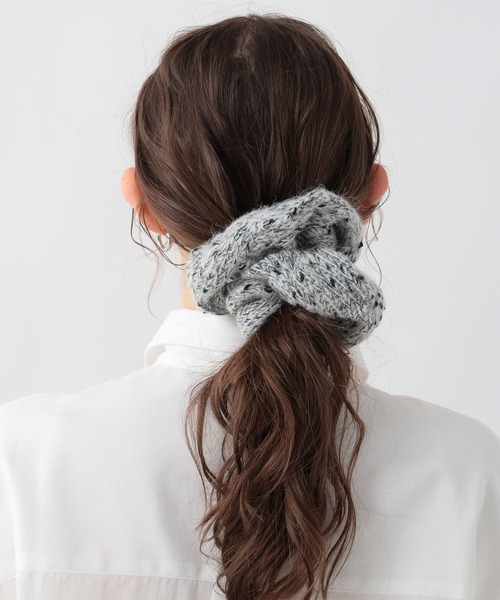 GEORGE'S（ジョージズ）の「MIXニットシュシュ（シュシュ・レディース・グレー/ブルー/アイボリー・FREE）」の2枚目の写真