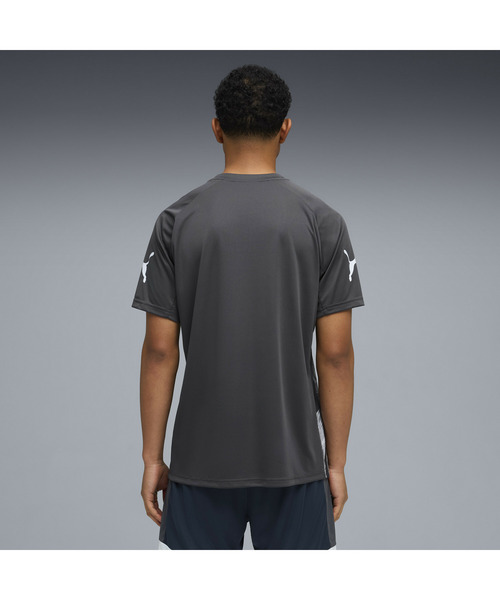 PUMA(プーマ)の「PUMA プーマ メンズ サッカー INDIVILIGA グラフィック 半袖 シャツ(Tシャツ/カットソー・メンズ・ブラック系その他5/ブラック/ブラック系その他6・X-LARGE/LARGE/MEDIUM/SMALL/XX-LARGE)」の8枚目の写真
