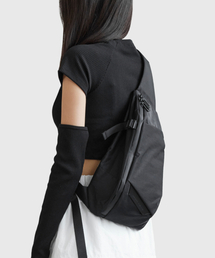 MATHEMATIK（マスマティック）の「スチュワートW19クロスボディバッグスリングバックブラック（ボディバッグ/ウエストポーチ）」