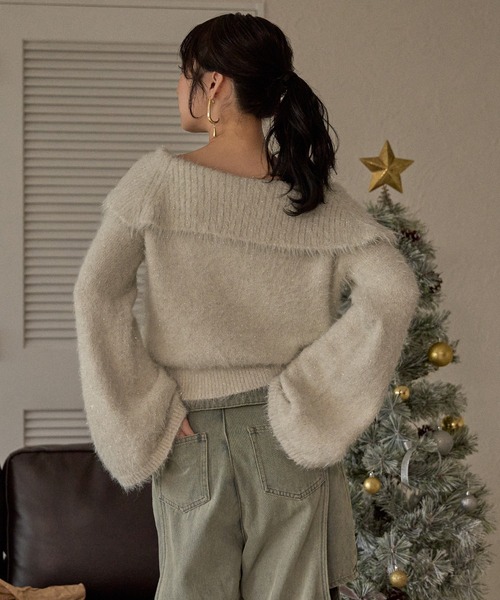 mideal(マイディール)の「glitter wide collar knit / グリッターワイドカラーニット(ニット/セーター・レディース・アイボリー/ベージュ/グレイッシュブルー・FREE)」の7枚目の写真