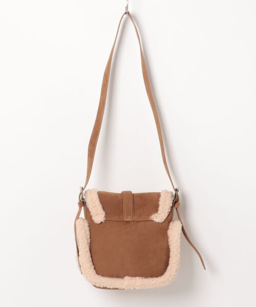 ammy.（エイミードット）の「【 ammy. / エイミードット 】 ボア トリム スエード タッチ ベルト ショルダーバッグ（ショルダーバッグ・レディース・ベージュ・FREE）」の2枚目の写真