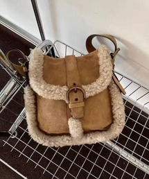 ammy. | 【 ammy. / エイミードット 】 ボア トリム スエード タッチ ベルト ショルダーバッグ(ショルダーバッグ)