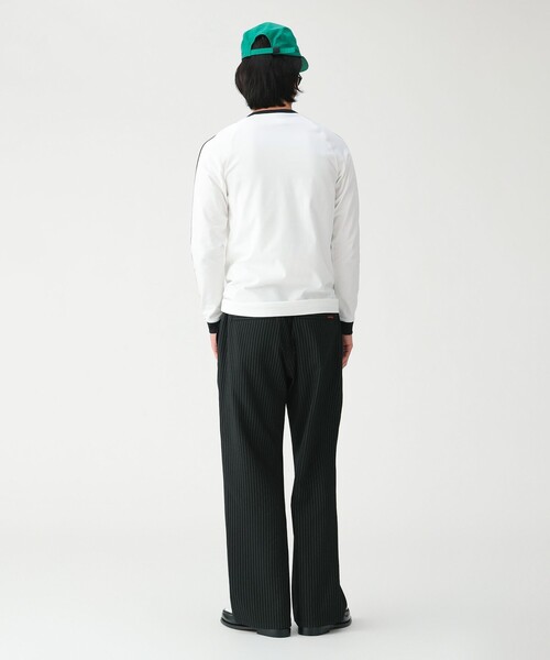 BEAMS(ビームス)の「adidas / スリーストライプス ロングスリーブ Tシャツ(Tシャツ/カットソー・メンズ・ブラック/ホワイト・MEDIUM/LARGE/X-LARGE/SMALL)」の16枚目の写真