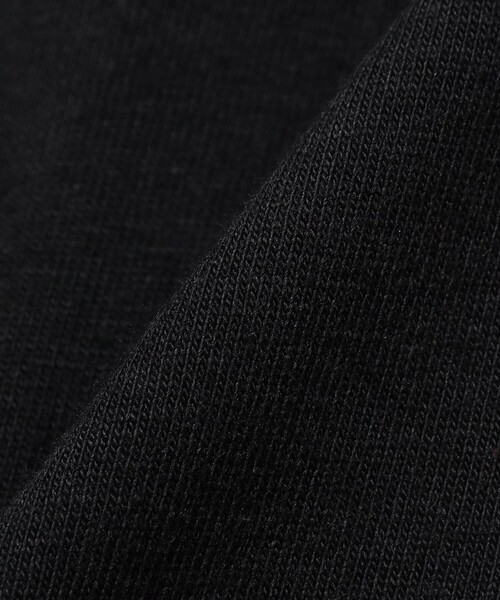 BEAMS(ビームス)の「adidas / スリーストライプス ロングスリーブ Tシャツ(Tシャツ/カットソー・メンズ・ブラック/ホワイト・MEDIUM/LARGE/X-LARGE/SMALL)」の9枚目の写真