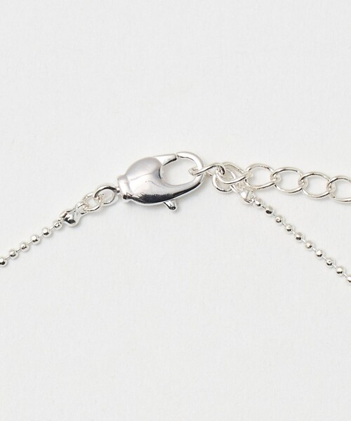 green label relaxing（グリーンレーベルリラクシング）の「＜anisotea＞Two スクエア ネックレス（リング・レディース・シルバー・FREE）」の4枚目の写真