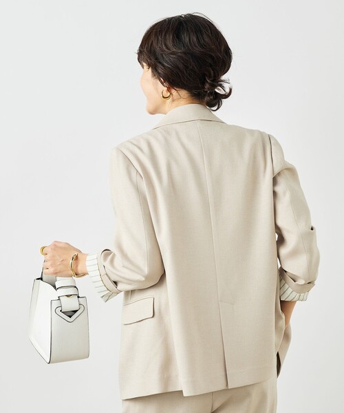 NOLLEY’S（ノーリーズ）の「《セットアップ対応》ウォッシャブルハイスペック麻調ダブルジャケット（テーラードジャケット・レディース・キャメル/ベージュ/ネイビー・40/38/36）」の10枚目の写真