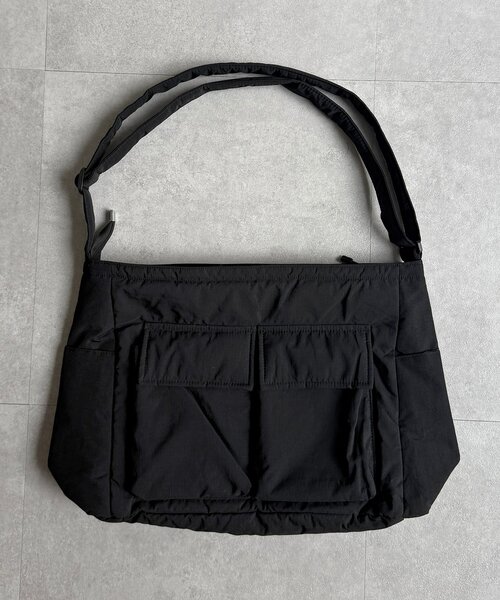 CPCM(シーピーシーエム)の「パデットショルダーバッグ(トートバッグ・メンズ・ブラック/カーキ/キャメル・FREE)」の4枚目の写真