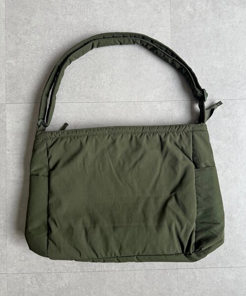 CPCM(シーピーシーエム)の「パデットショルダーバッグ(トートバッグ・メンズ・ブラック/カーキ/キャメル・FREE)」の11枚目の写真