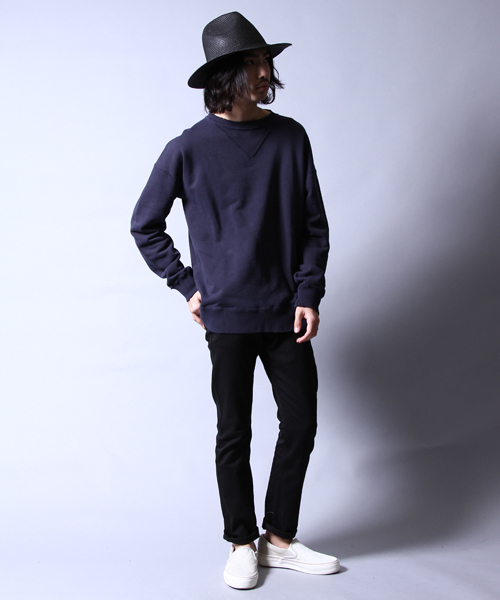 AMERICAN RAG CIE（アメリカンラグシー）の「AMERICAN RAG CIE / BIG V ドロップショルダースウェット Π（スウェット・メンズ・レッド/ホワイト/ネイビー・1/2）」の12枚目の写真